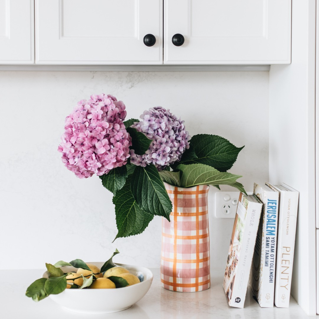 Handmade Ceramic Vase Australia | Noss and Co 